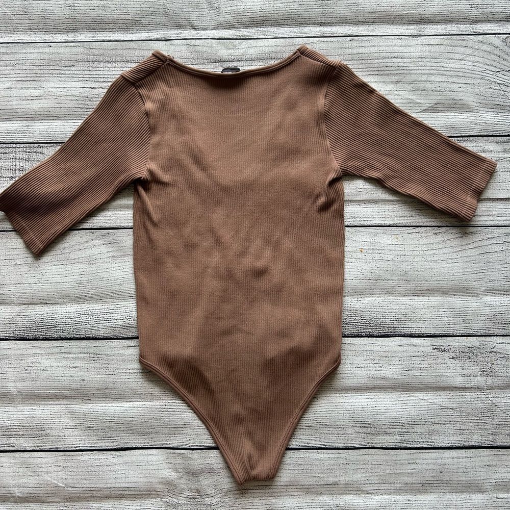 Zara ribbed brown scoop neck bodysuit size XS
